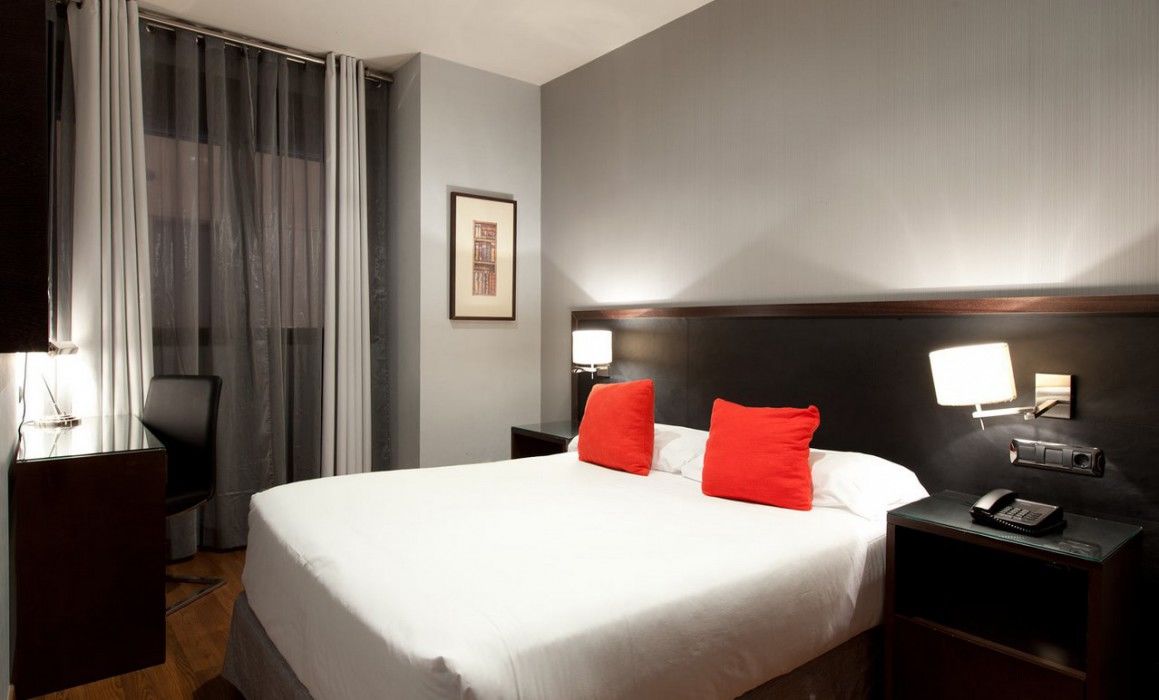 Suites Center Barcelona Zewnętrze zdjęcie