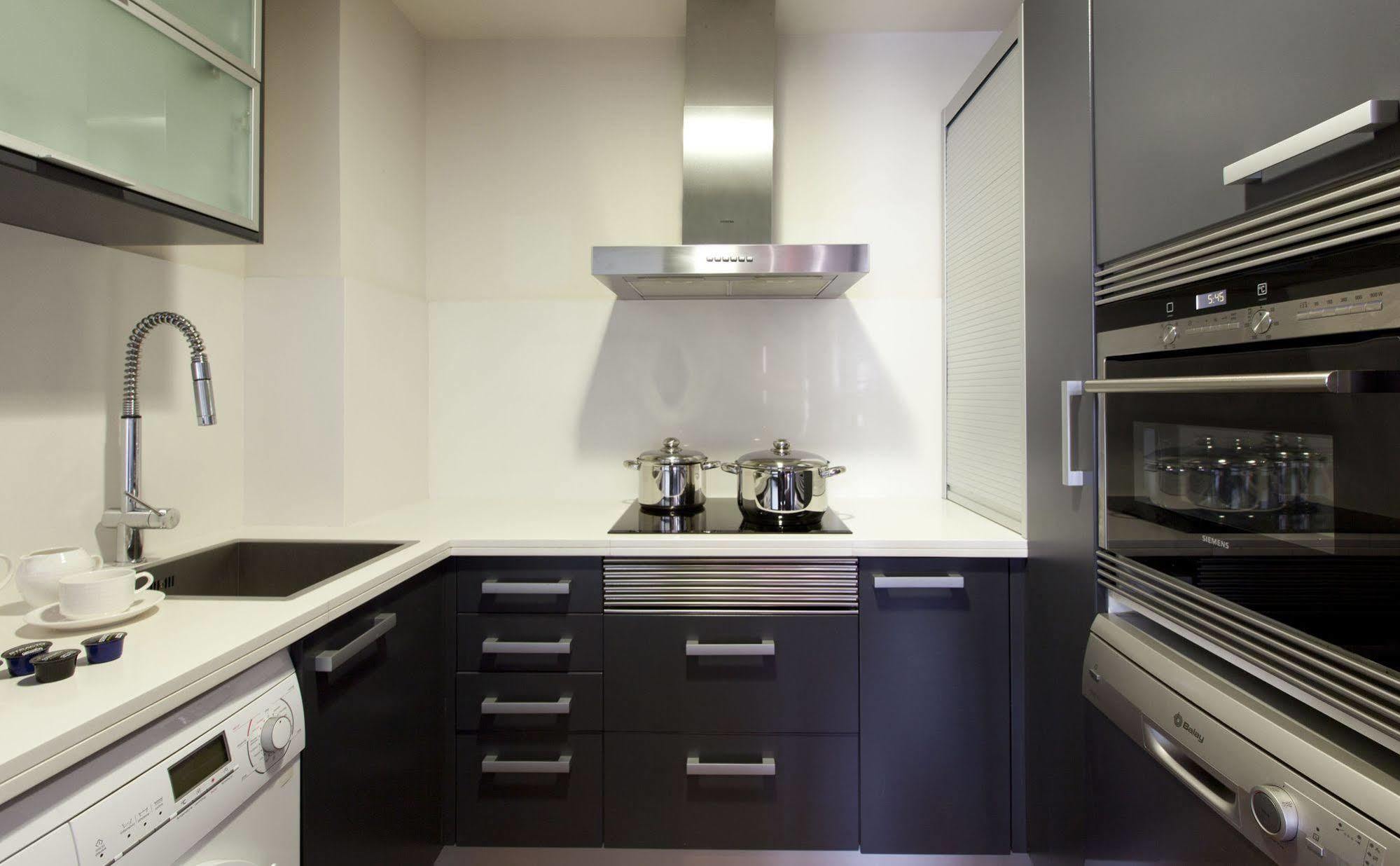 Suites Center Barcelona Zewnętrze zdjęcie